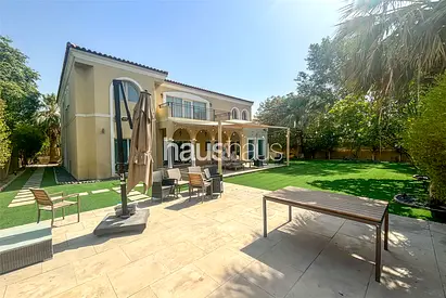 Upgraded | Large Plot | Corner Unit | VOT