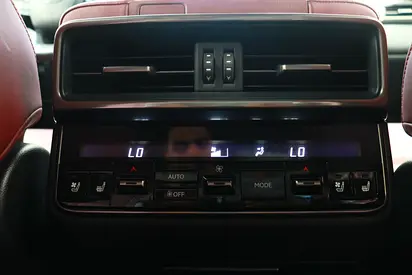 2024 Lexus LX-SERIES — фото 16