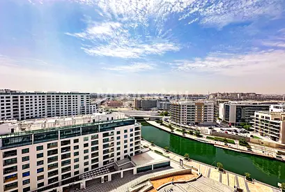 Stunning High Floor | Beautifully Renovated | Canal View | Beach Access