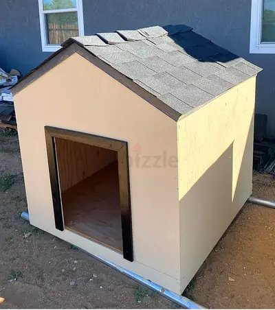 Dogs house 🏠 and accessories available