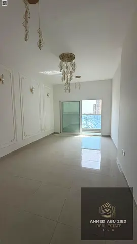 Elegant apartment with free parking, 2 bedrooms, spacious living room, 2 balconies, open view, mode
