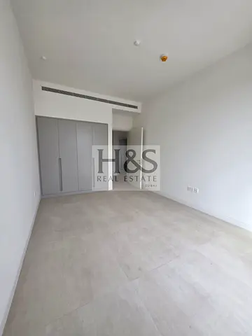 Community View | 3BED + MAID | Private Garden