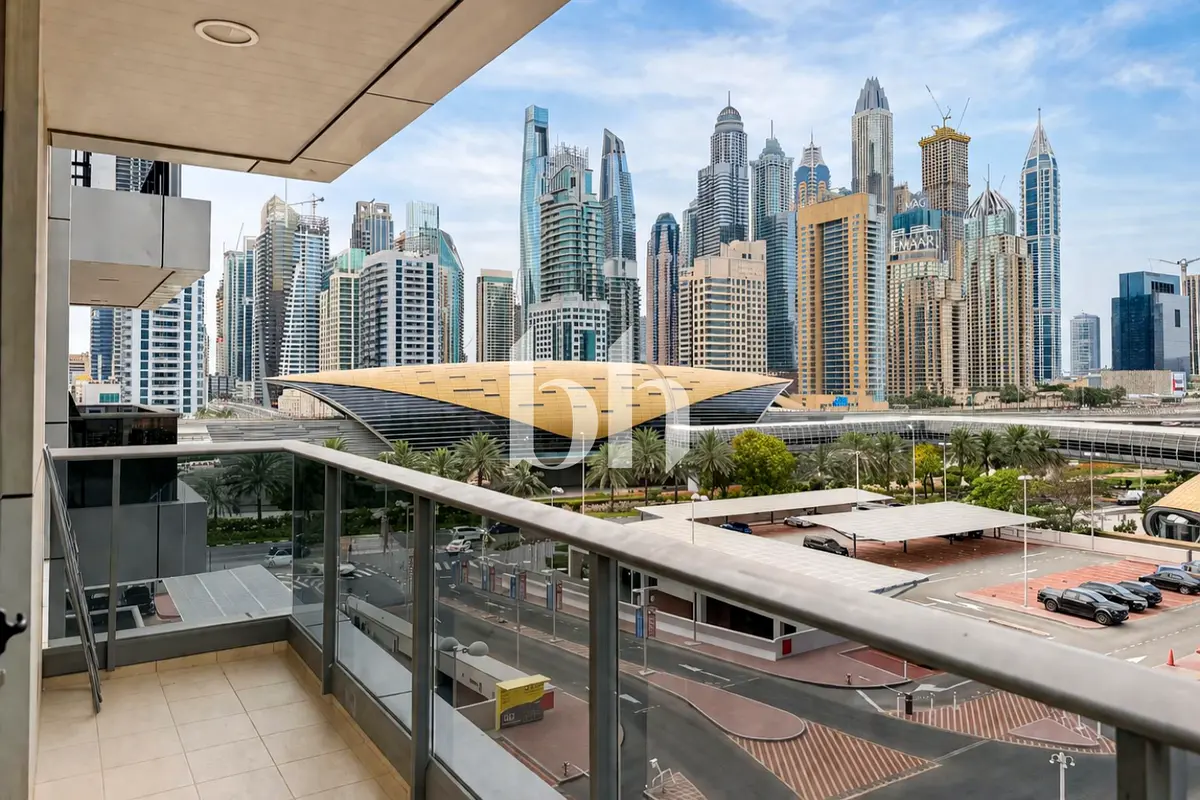 Spacious 1BR | High Floor | Prime JLT | Near Metro