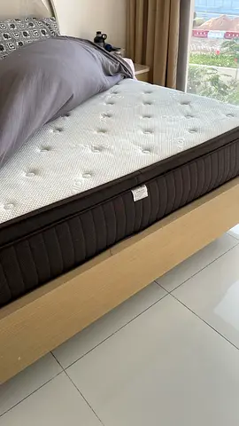 Comfortable Queen Mattress in Excellent Condition