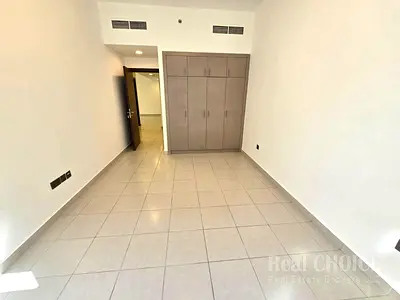 2BR | Vacant Now | Spacious Layout | Near Metro