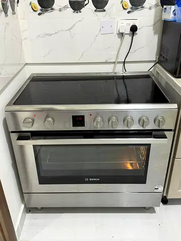 Bosch Electric Ceramic Cooker – Stainless Steel