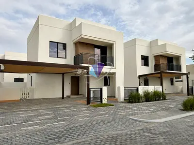 Close To Amenities | Corner Unit | Single Row