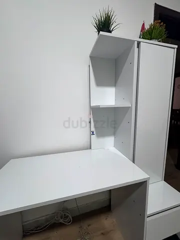 Kids study table