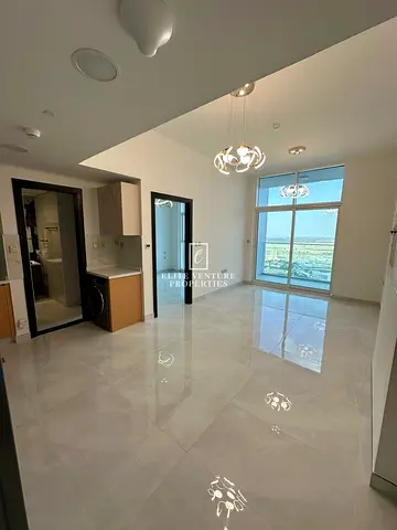 LUXURY LIVING | MIRACLE GARDEN VIEW | HIGH FLOOR