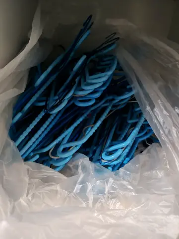 FREE!!! Clothes hangers for free!!! Hundreds of them