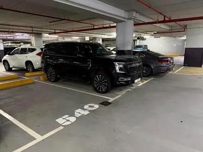 Direct from owner- Rostomani with extended warranty in excellent shape/low mileage