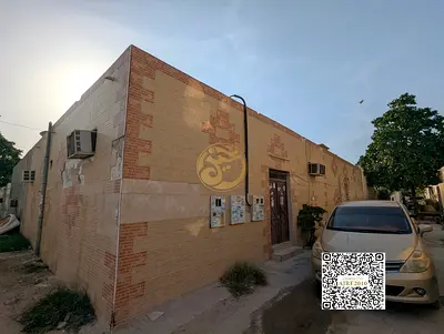 فرصة استثمارية بليوارة عجمان | بيت عربي بموقع استراتيجي (3 سكك) | دخل 44 ألف