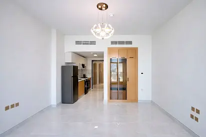 PET FRIENDLY | MULTIPLE CHEQUES | PRIME LOCATION