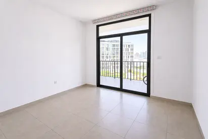 Best Deal | Spacious Apartment | Ready to Move | Prime Location