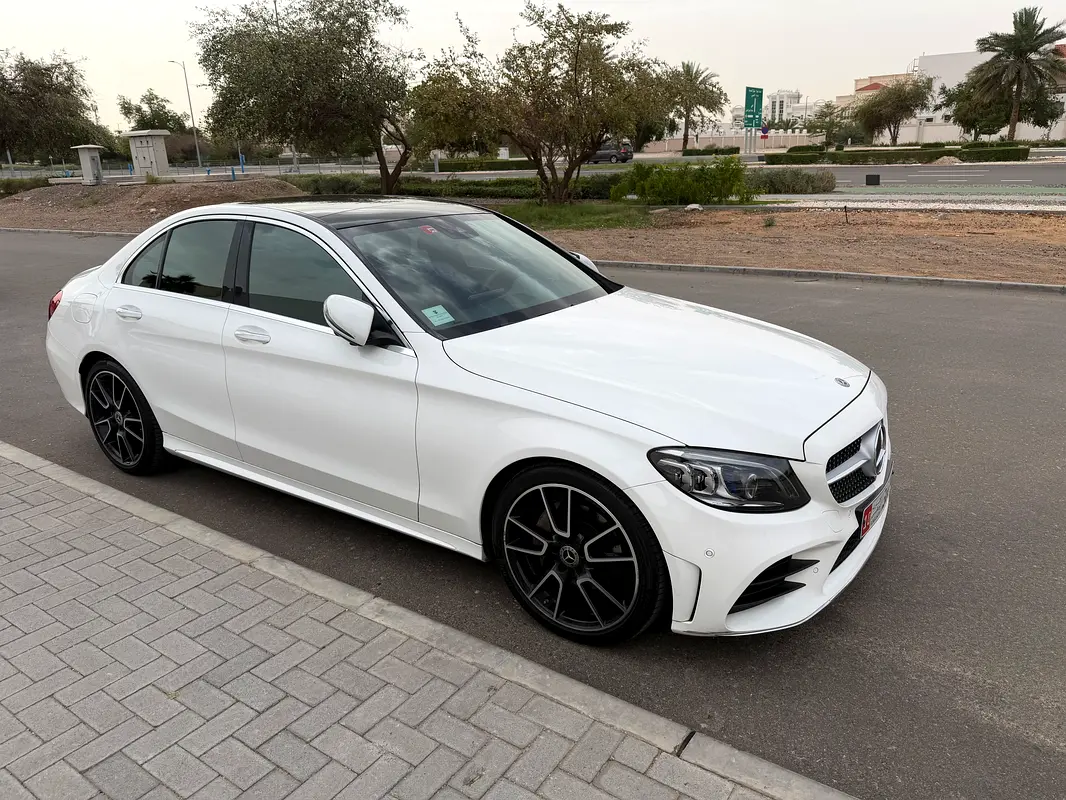 Mercedes-Benz C-Class 2020 — photo 1 of 17