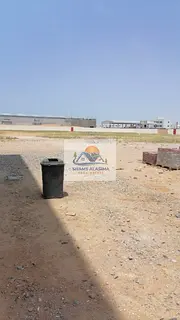 A massive 80,000 sq ft compound with an open 4,000 sq ft terrace provides you with an ideal environm