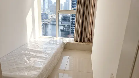 Marina view /partition for one girl (only girls )