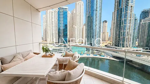 Exclusive | Marina View | Bright