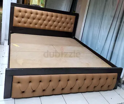 King size bed is ready for sell