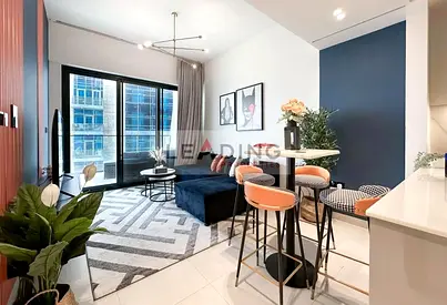 FULLY FURNISHED/LUXURY APARTMENT/CANAL VIEW/AVAILABLE