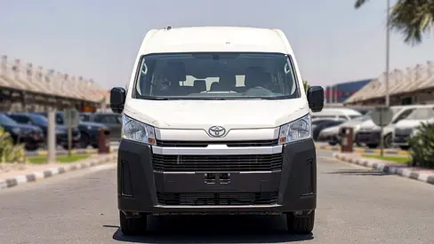 2026 Toyota HIACE — фото 2