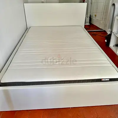 Ikea malm queen bed with mattress