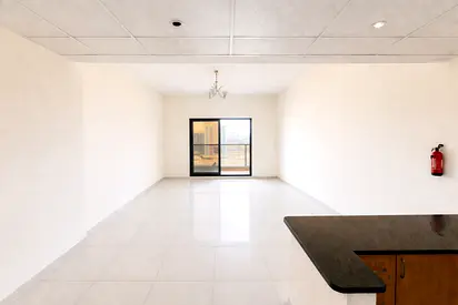 High Floor | Spacious Apartment | Ready to Move | Prime Location