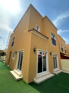 Directly from Owner 4+M Bed L shape End unit TH with 2500 plot size for rent in Amaranta B vollanova