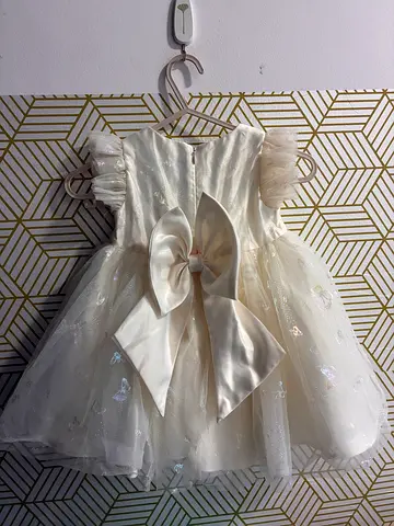 Used once White Cream tulle flower girl / party dress with bow for baby Christening or Baptism