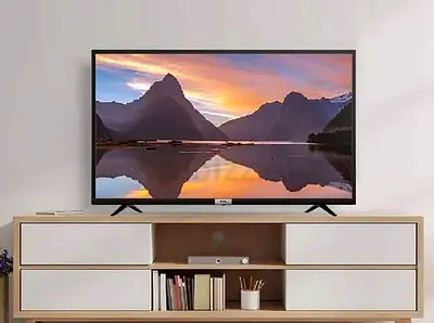 43 inch LED Smart TV in good condition