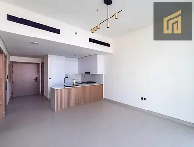 شقة بغرفة نوم واحدة | Binghatti Amber JVC | شرفة وإطلالة على المدينة | دخول المسبح والنادي الرياضي