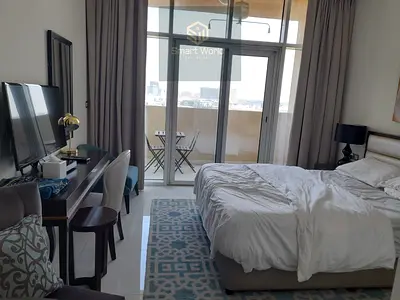 FOR SALE STUDIO FURNISHED / FACING POOL /GOOD ROI