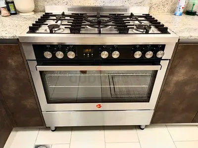 Hoover New model 5 Burner Full Gas Cooker OVEN With Dual FAN. Same like new Condition. 90×60Cm.