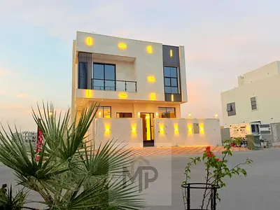 شامل كل شيء الرسوم الكهرباء الماء المكيفات  تشطيب شخصي خلف حديقة الحميديه