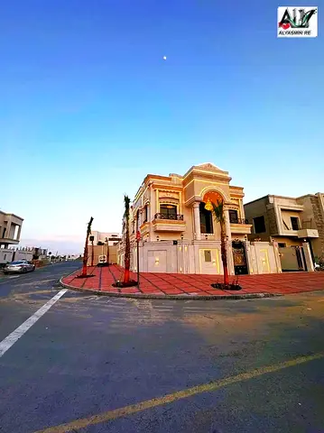 Own a corner villa; price includes registration and ownership fees; land area 3700 sq ft