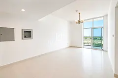 Corner unit with 2 garden view in balcony | Investor Deal | Spacious