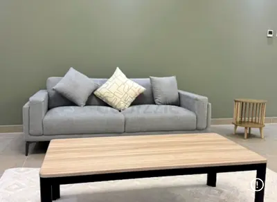 Sofa three seater - 4 months new