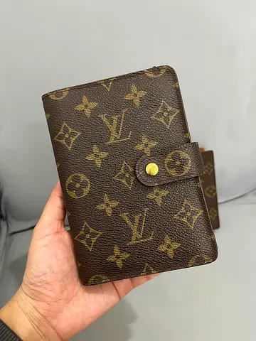 Authentic LV Monogram Passport Zippy Wallet