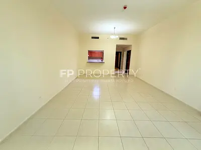 Two Parking |Eviction Notice | Spacious Unit |Huge Layout
