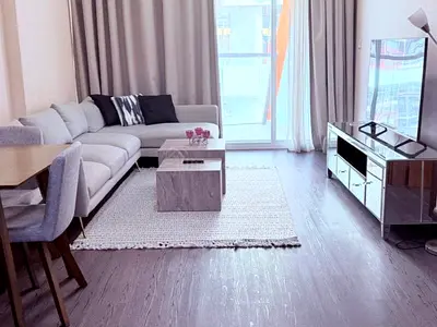 Furnished | High Floor | Near Downtown