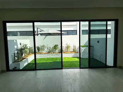 DIRECT from the OWNER - LANDSCAPED! 4 bed DAMAC LAGOONS santorini