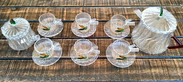 TEA CUPS