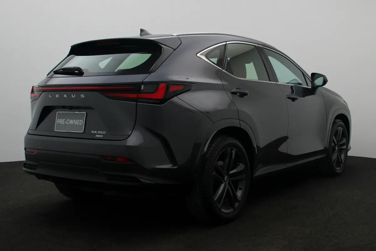 Lexus NX-Series 2025