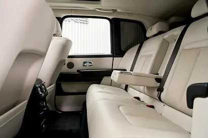 2019 ROLLS-ROYCE CULLINAN — миниатюра 12