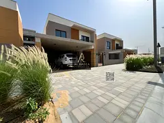 Luxury Villa for Sale in Azha 5 Master Beds, 3119 Sq.Ft, full amenities, price 2.2M, flexible plan,