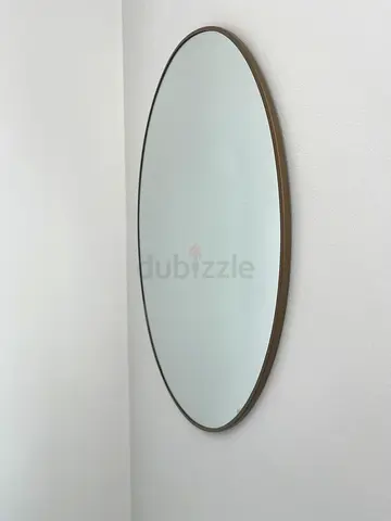 Round Wall Mirror with Slim Bronze Frame - Minimal Design