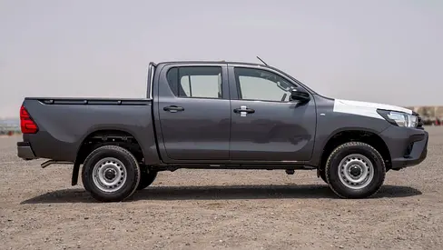 2026 Toyota HILUX — фото 2
