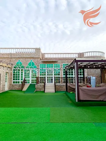 Beautiful 8 bhk | With AC & Parking | Call now !!