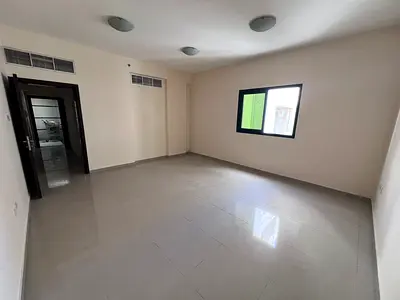 Studio apartment in Al Nuaimiya 1, Ajman - Central air conditioning - Central gas - Separate kitchen