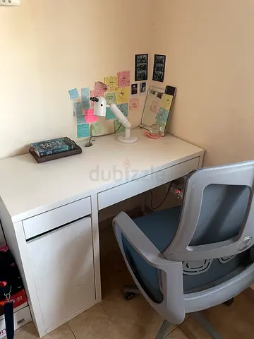 White Study/Computer Desk with Storage Drawers Along with Chair